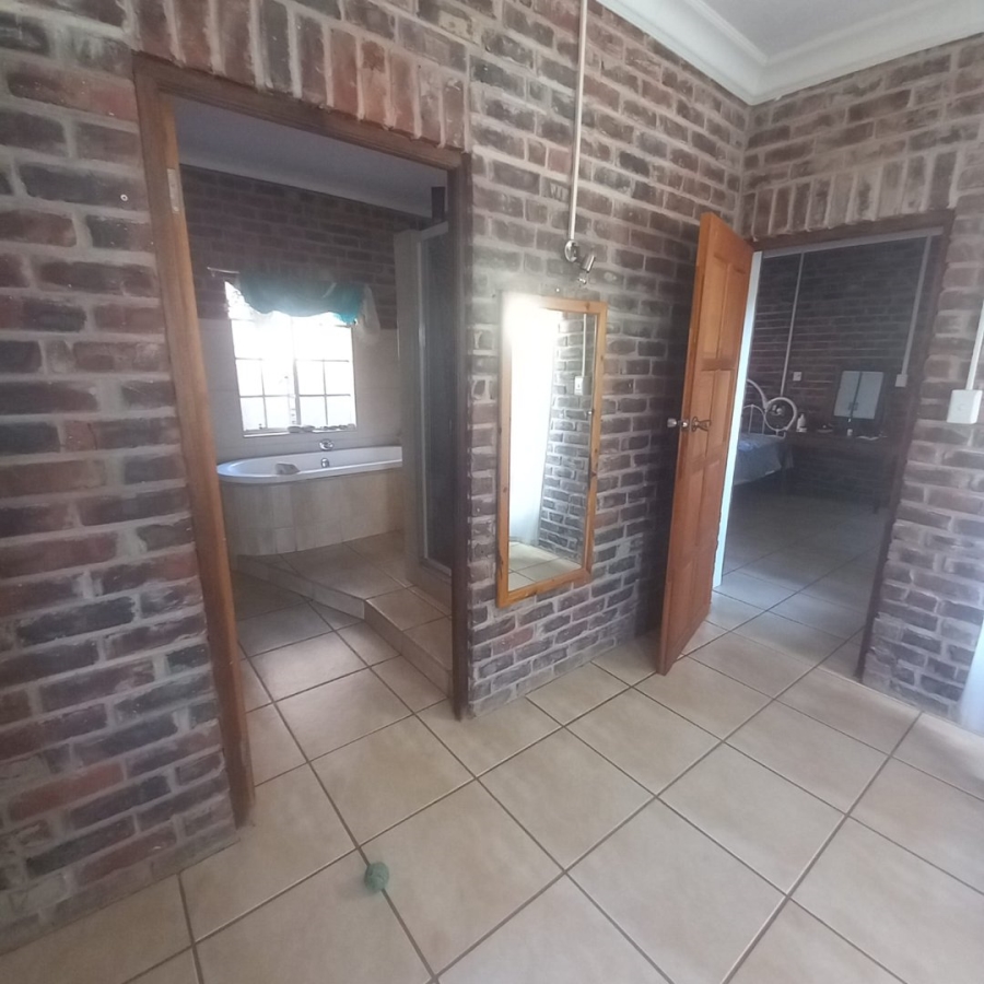 3 Bedroom Property for Sale in Bloemhof North West